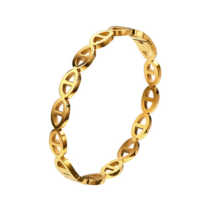 Stainless steel 18K gold plated waterproof and hypoallergenic bangle