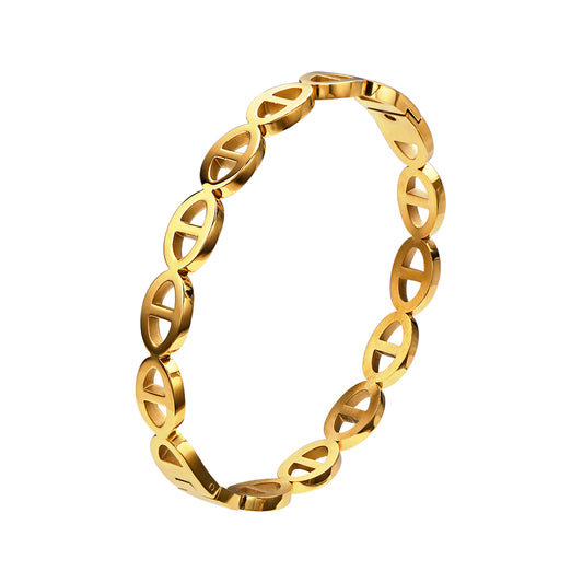 Stainless steel 18K gold plated waterproof and hypoallergenic bangle