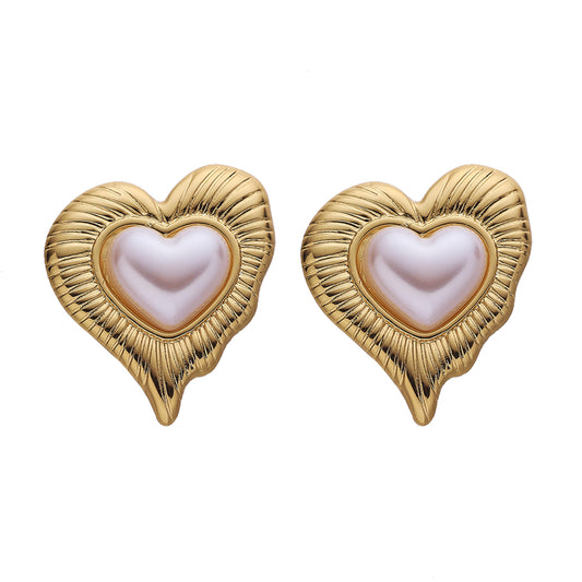 Stainless steel stud earrings in the shape of a heart