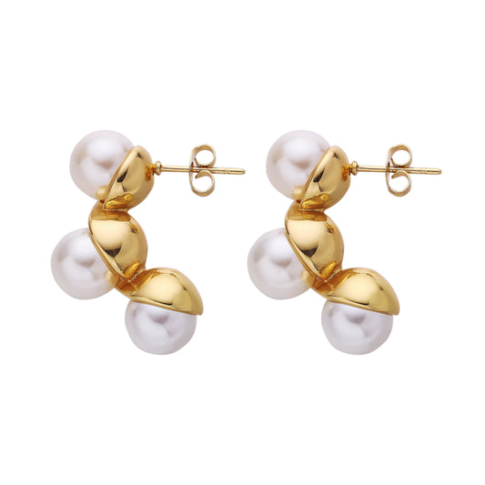 316L stainless steel stud earrings with three beads, which look like a peanut.